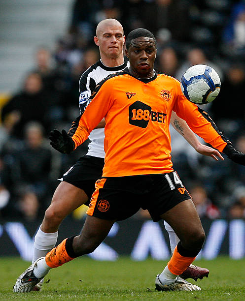 使得柔道项 使得柔道项