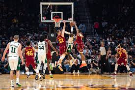 以其精湛球 以其精湛球